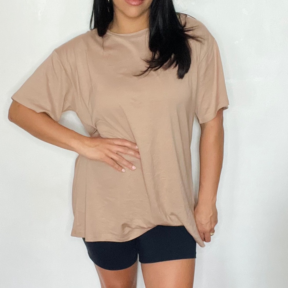 Effortless Oversized Tee (NEW)